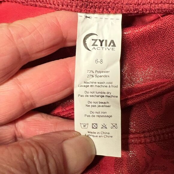 NWOT Zyia Women's Rosa Maze Light n Tight High Rise Legging size 4 Red - Picture 9 of 9